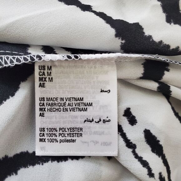 Inc International Concepts Printed Sleeveless Mock-Neck Top sz Med - Picture 13 of 14